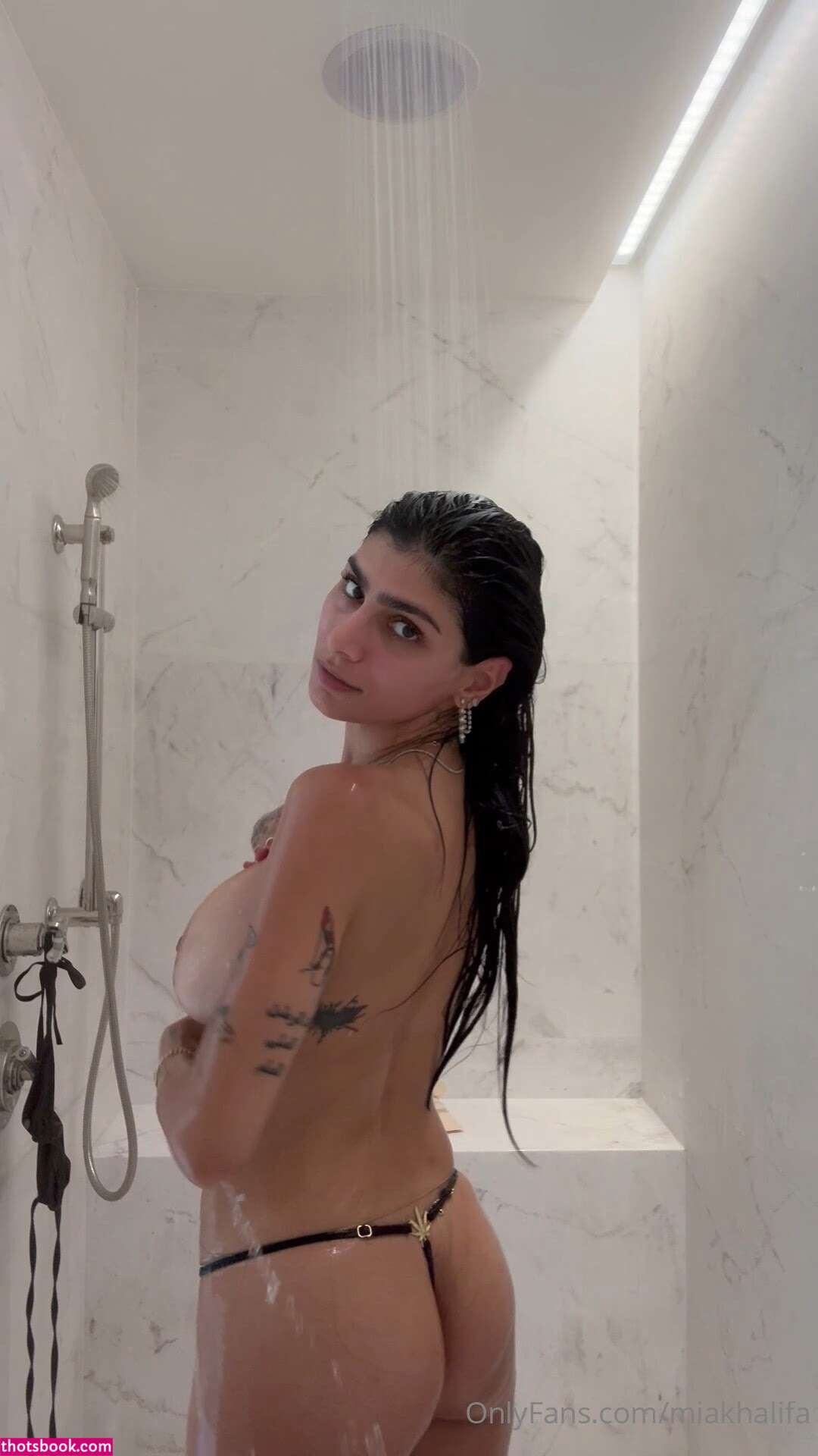 Mia Khalifa Photo #813