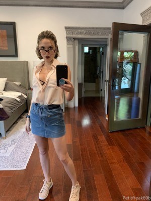 Petitfreak69b Photo #430