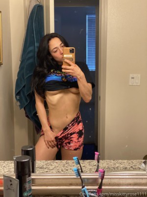 Misskittyrose1111 Photo #166