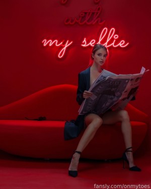 Minnie Bikini Photo #41