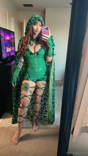 Opheliax420 Photo #15