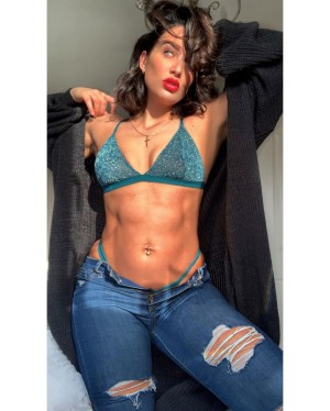 Lisa Mason Photo #97