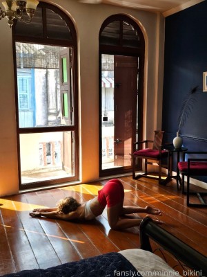 Minnie Bikini Photo #109