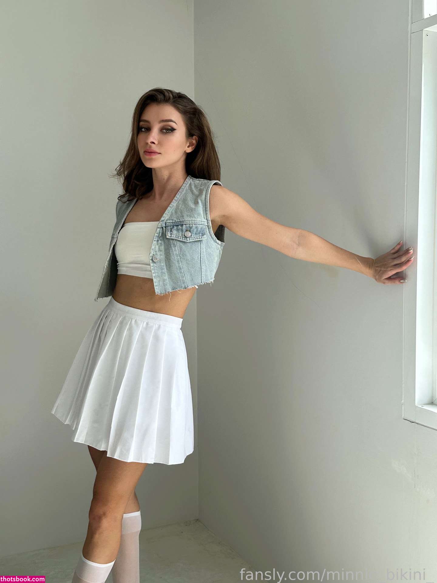 Minnie Bikini Photo #127