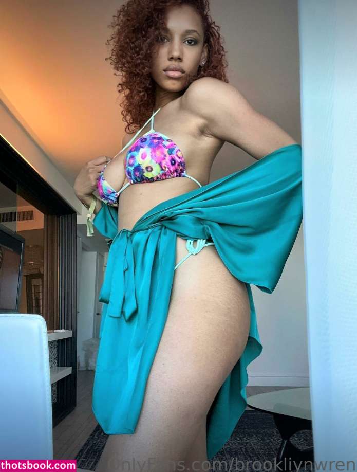 Brookliyn Wren Photo #2