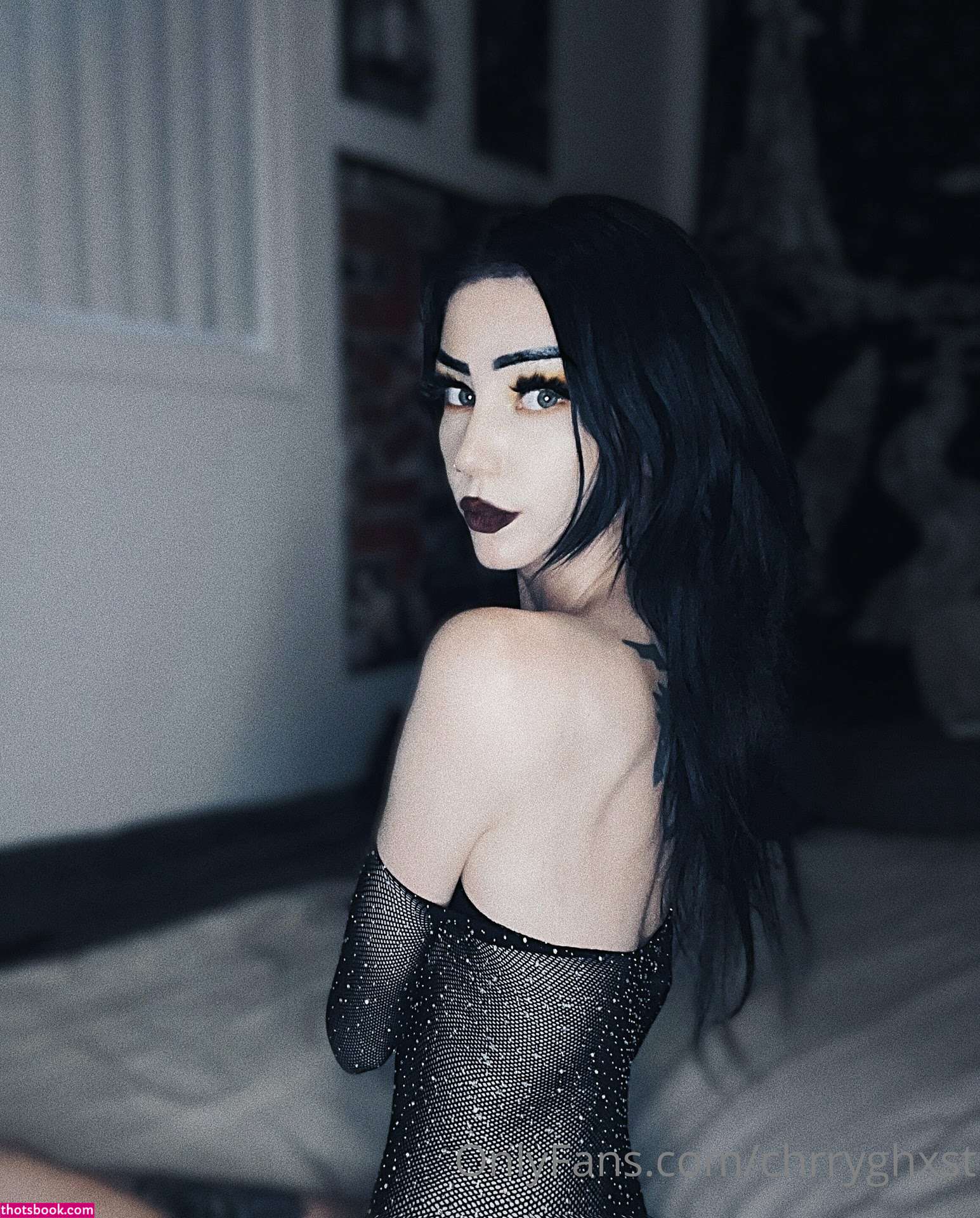 Hexdarling Photo #23