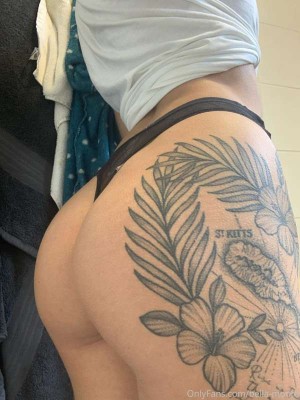 Bella Moore Photo #6