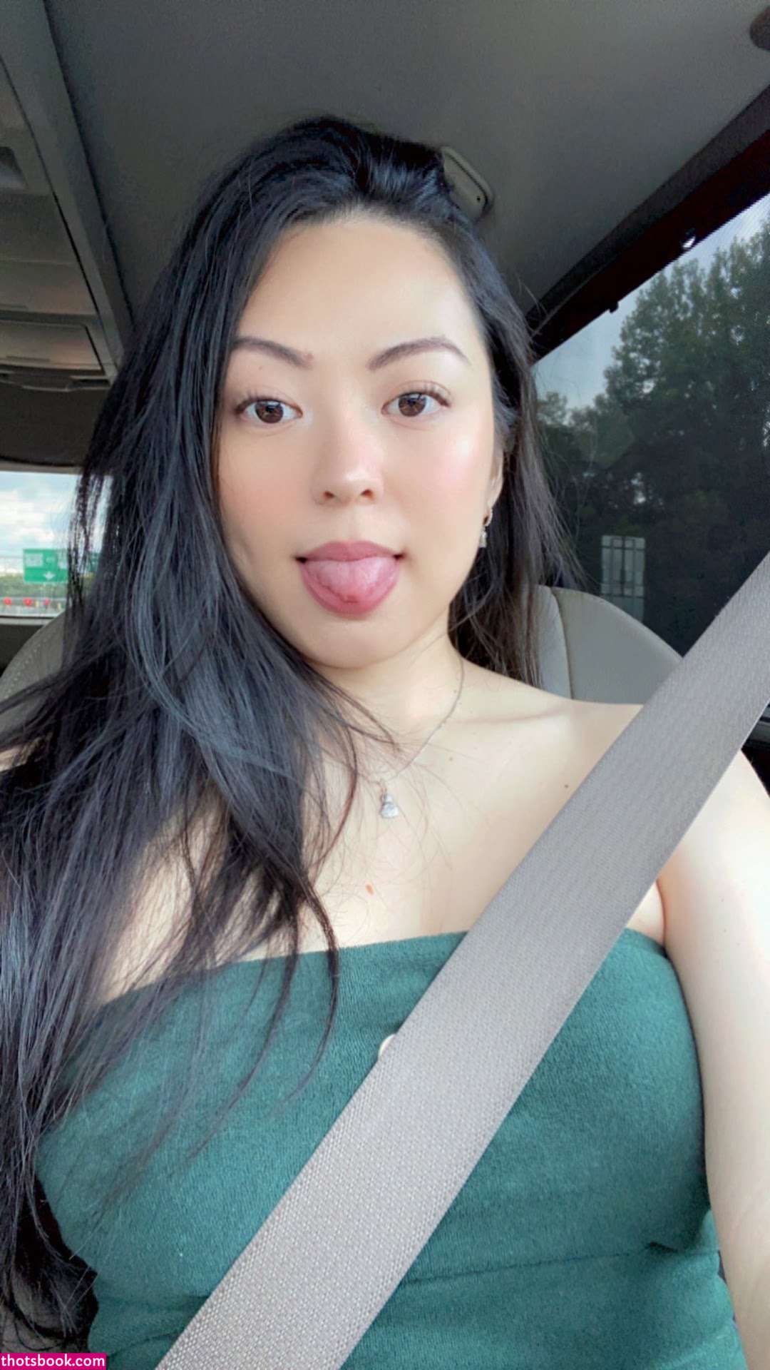 Lindabooxo Photo #28