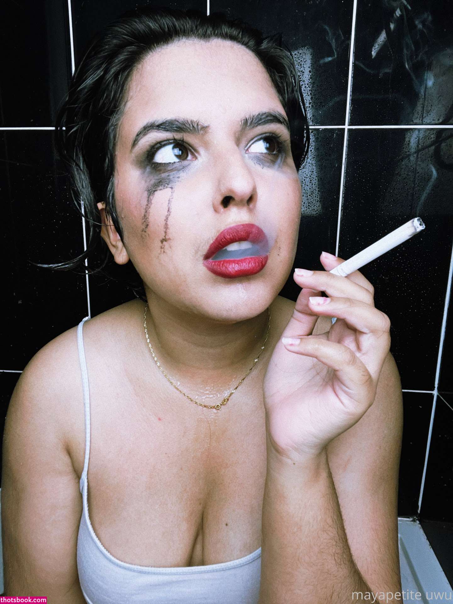 Maya Petite Photo #40