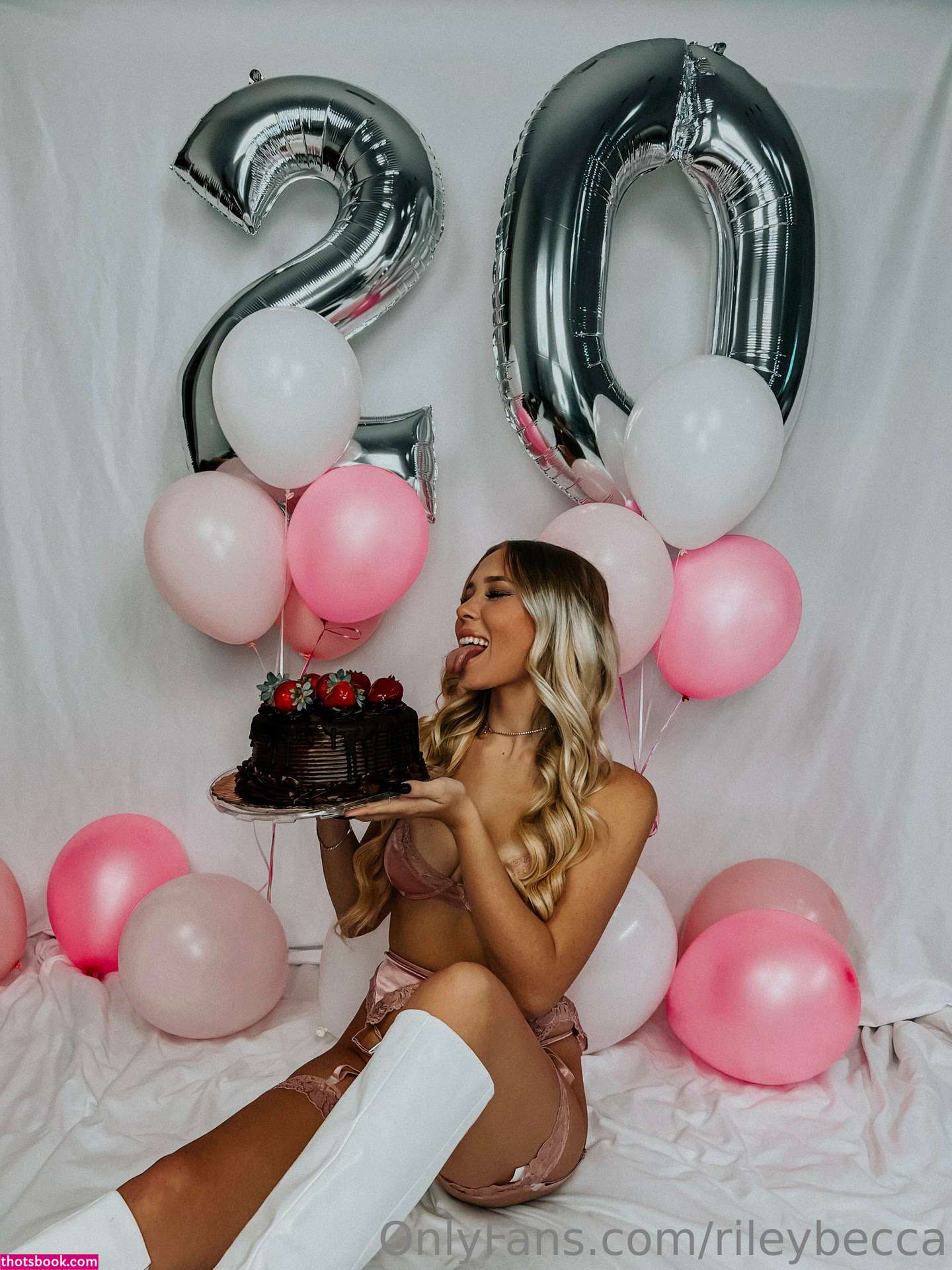 Rileybecca Photo #44