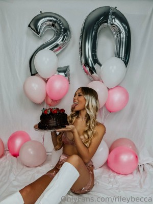 Rileybecca Photo #44