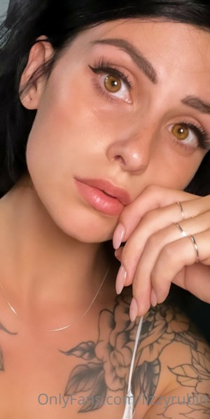 Lizzyrubin Photo #61