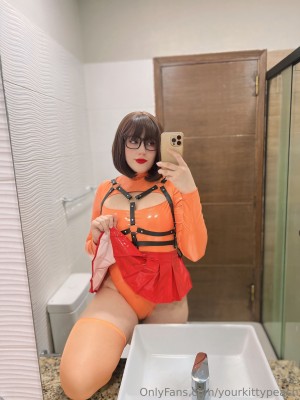 yourkittypeach Photo #7