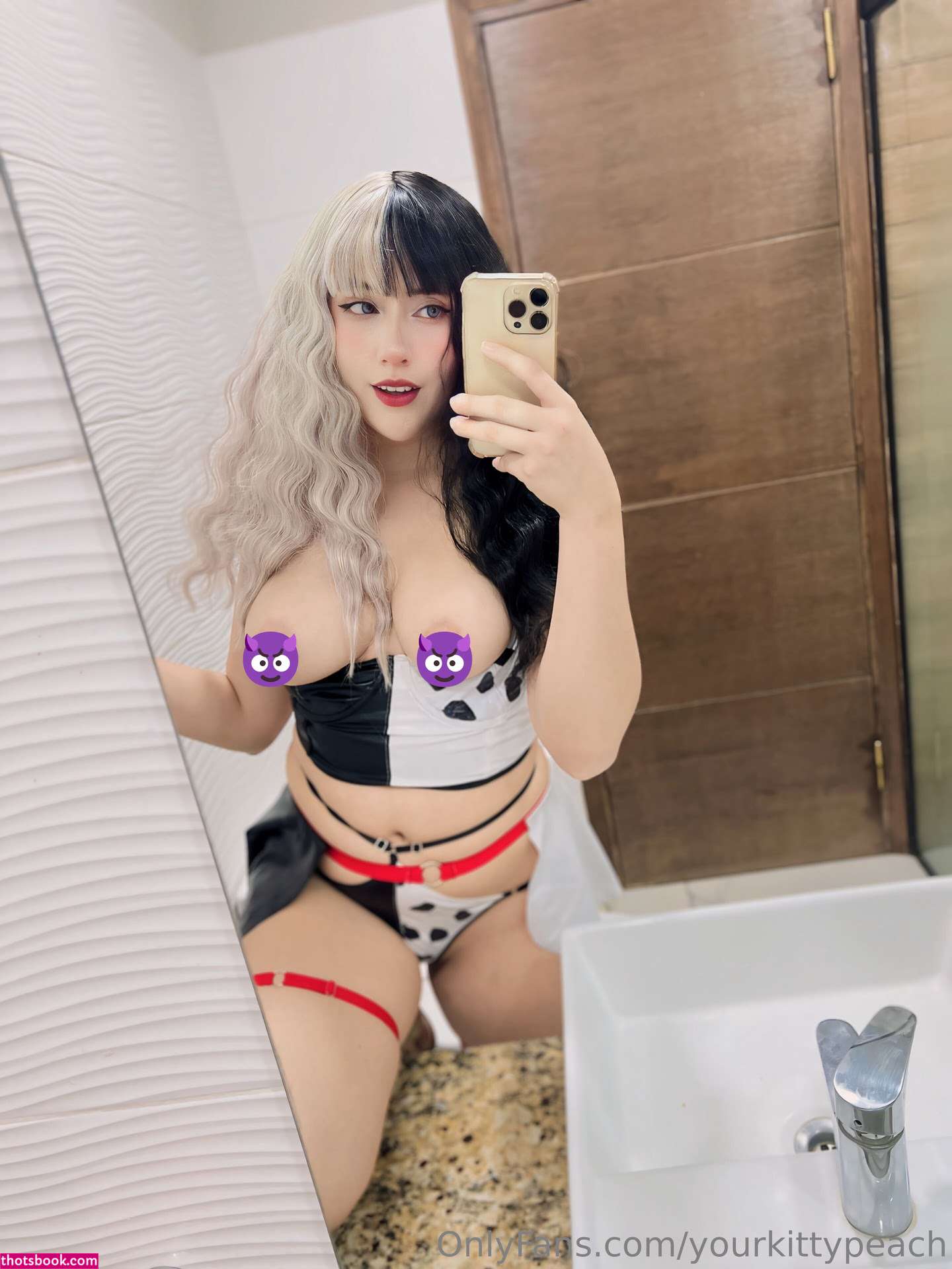 yourkittypeach Photo #81