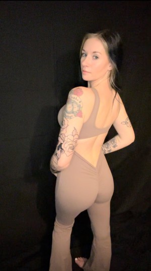 Shelby Parker Photo #7