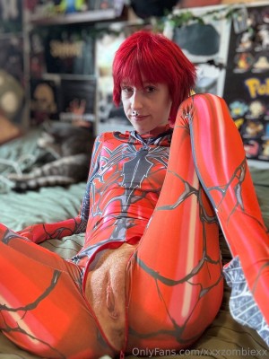 Xxxzombiezx Photo #25