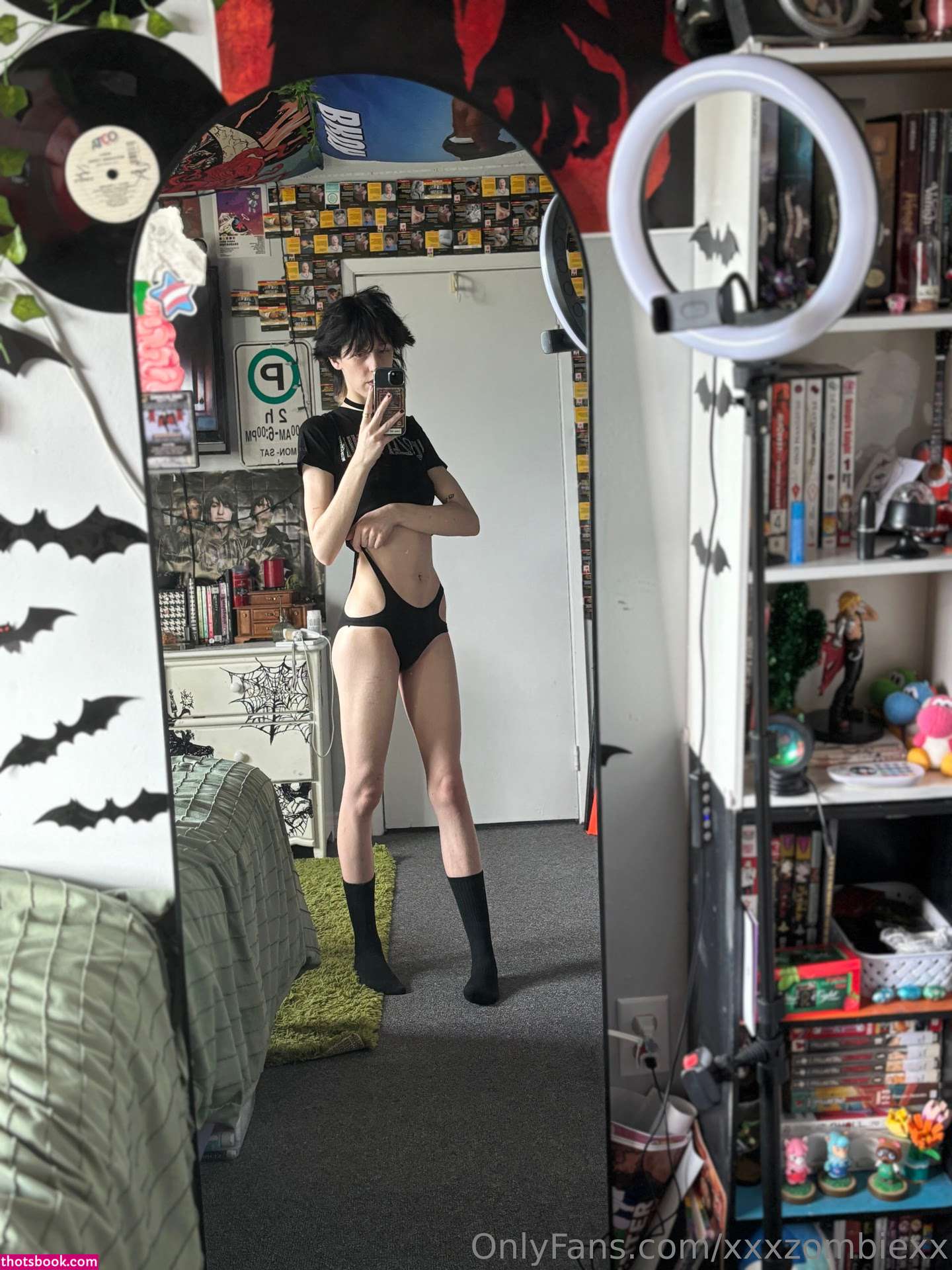 Xxxzombiezx Photo #226