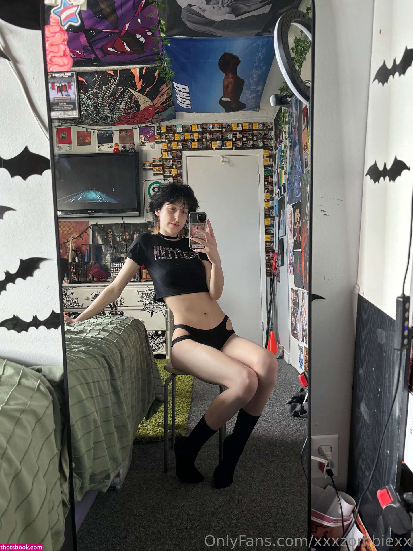 Xxxzombiezx Photo #228