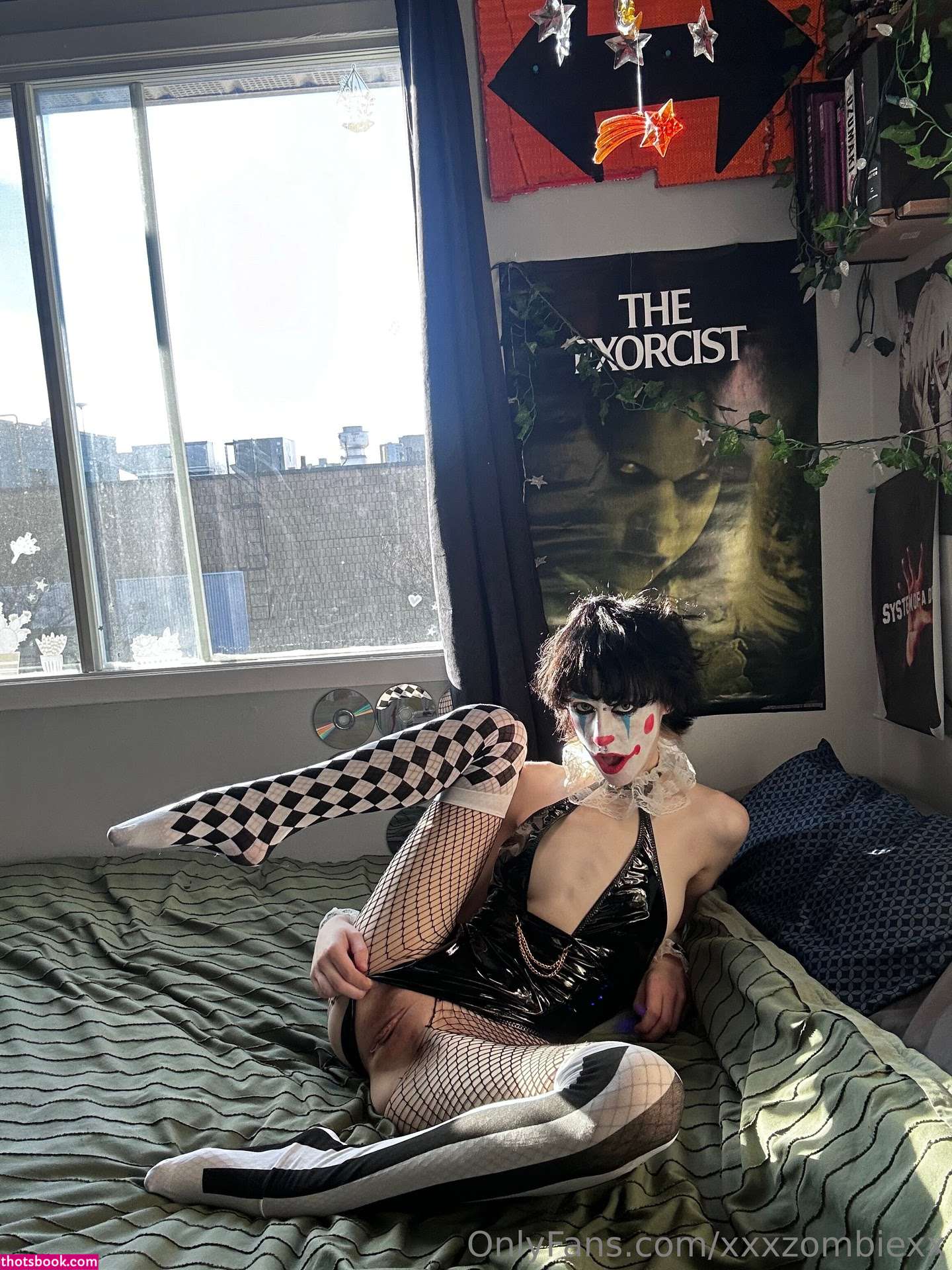 Xxxzombiezx Photo #306