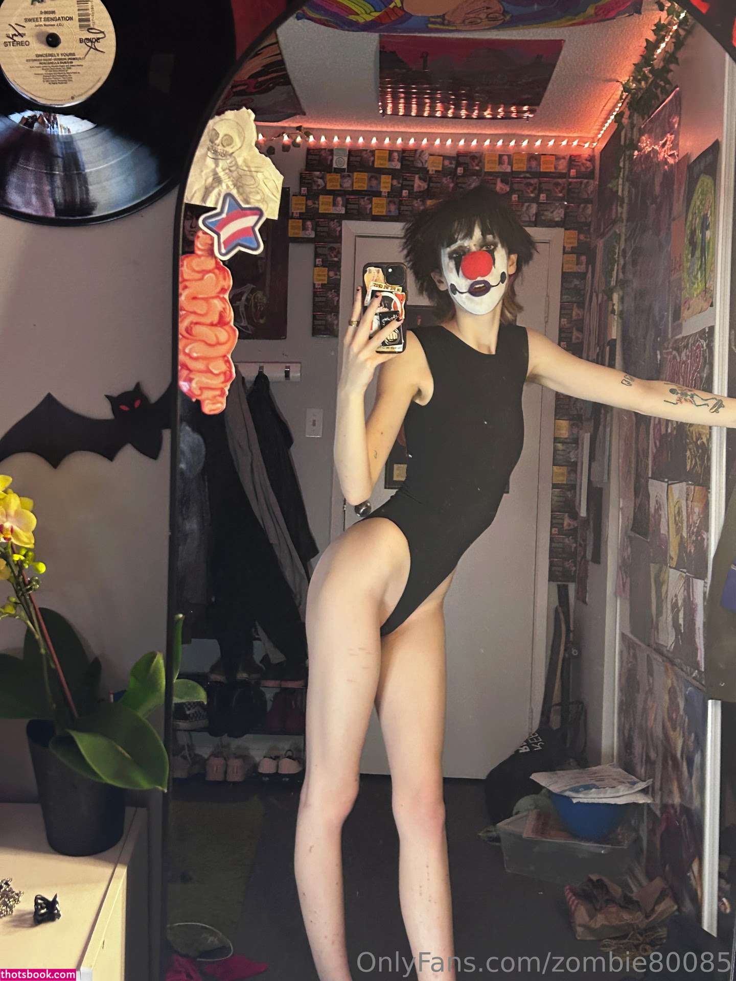 Xxxzombiezx Photo #392