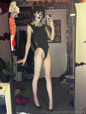 Xxxzombiezx Photo #381