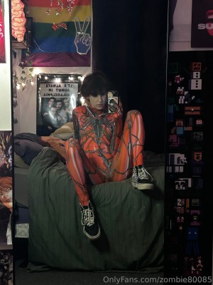 Xxxzombiezx Photo #451