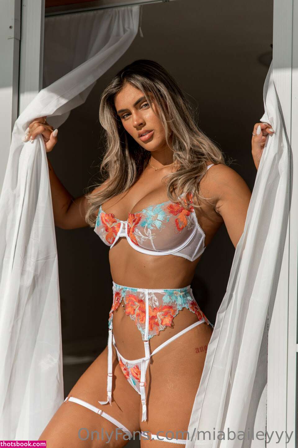 Carla Janee Photo #68