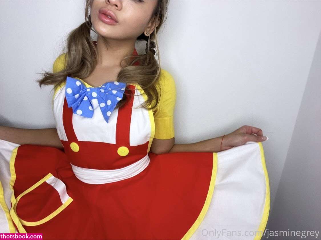 Jasmine Grey Photo #17