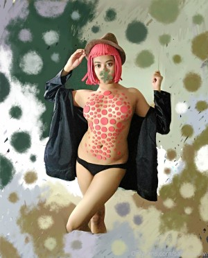 Salome Salvi Photo #4