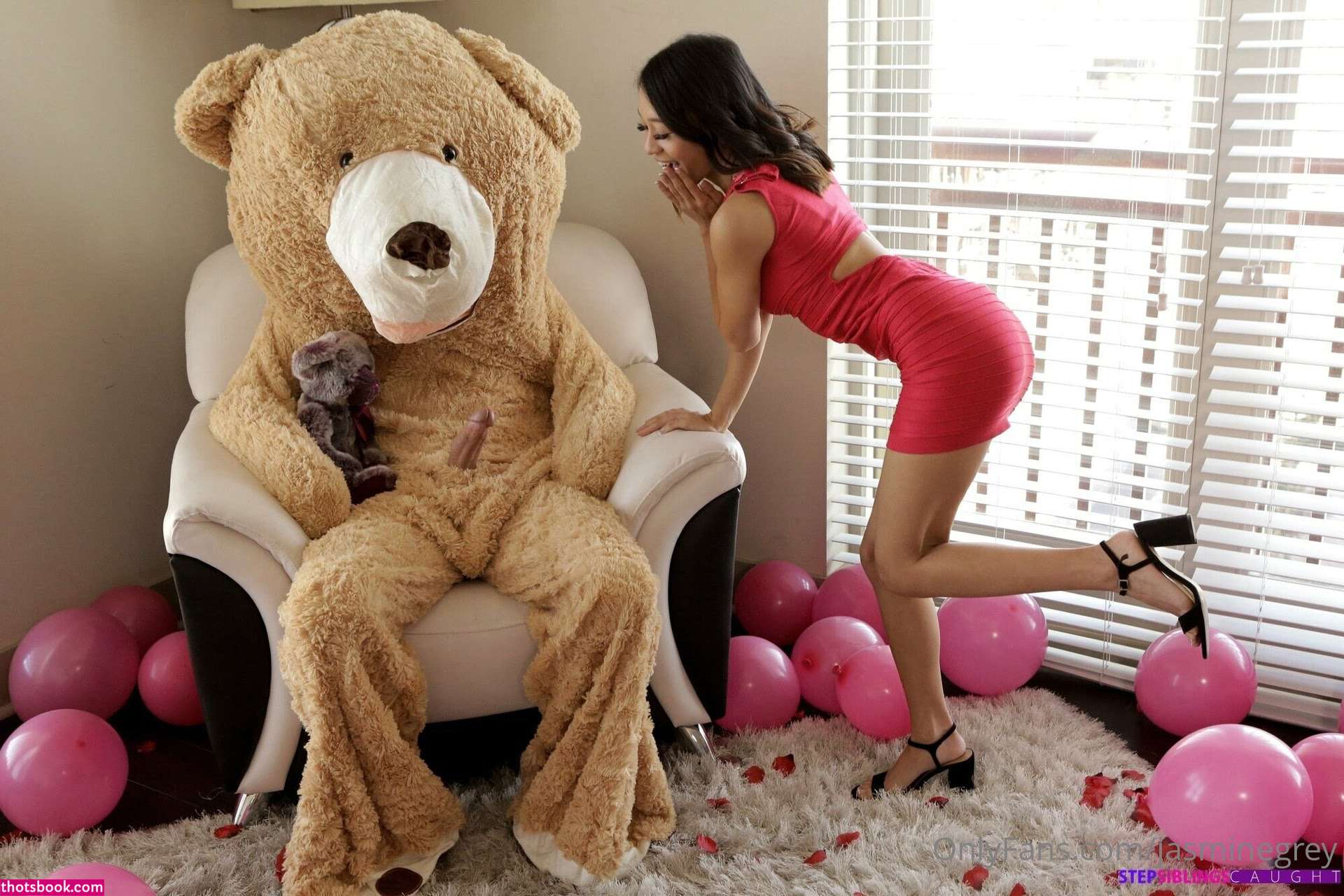 Jasmine Grey Photo #147