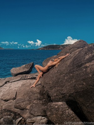 Khloe Terae Photo #9