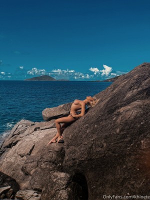 Khloe Terae Photo #10