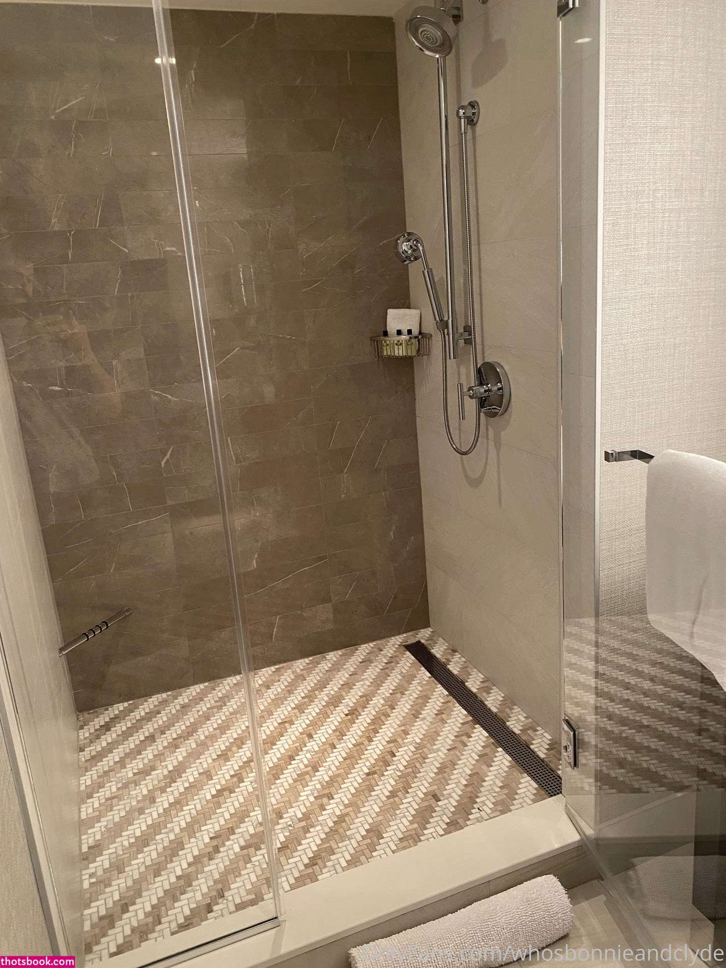 Whosbonnieandclyde Photo #54