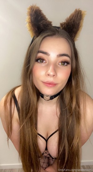 Serenewaifu Photo #9