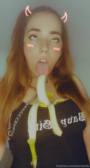 Serenewaifu Photo #32