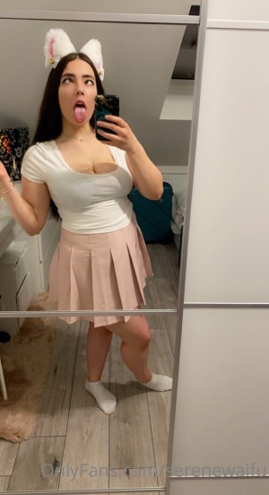 Serenewaifu Photo #74