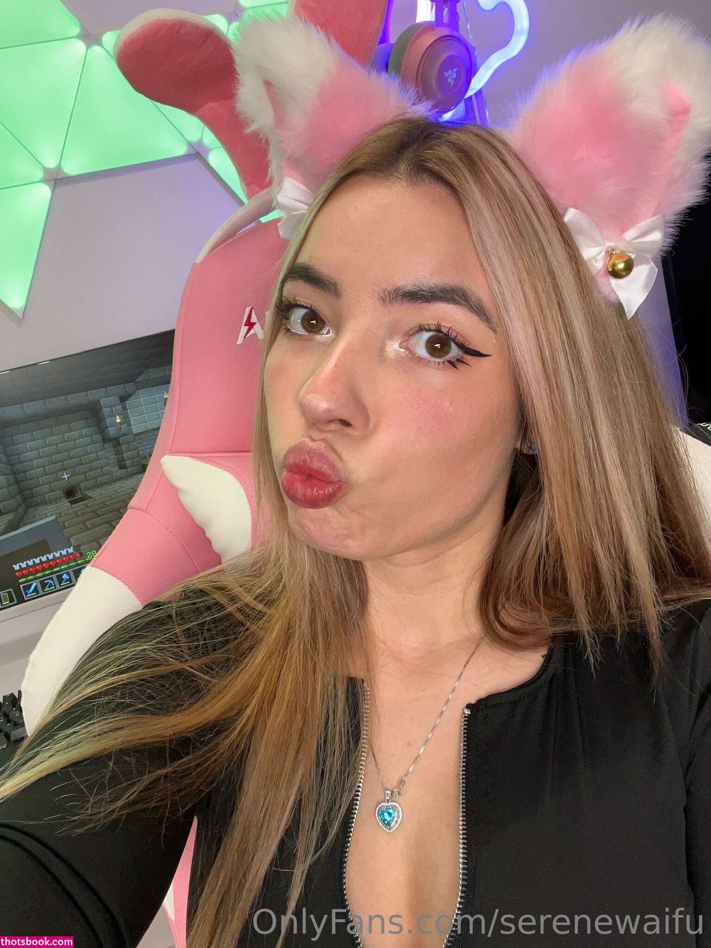 Serenewaifu Photo #249