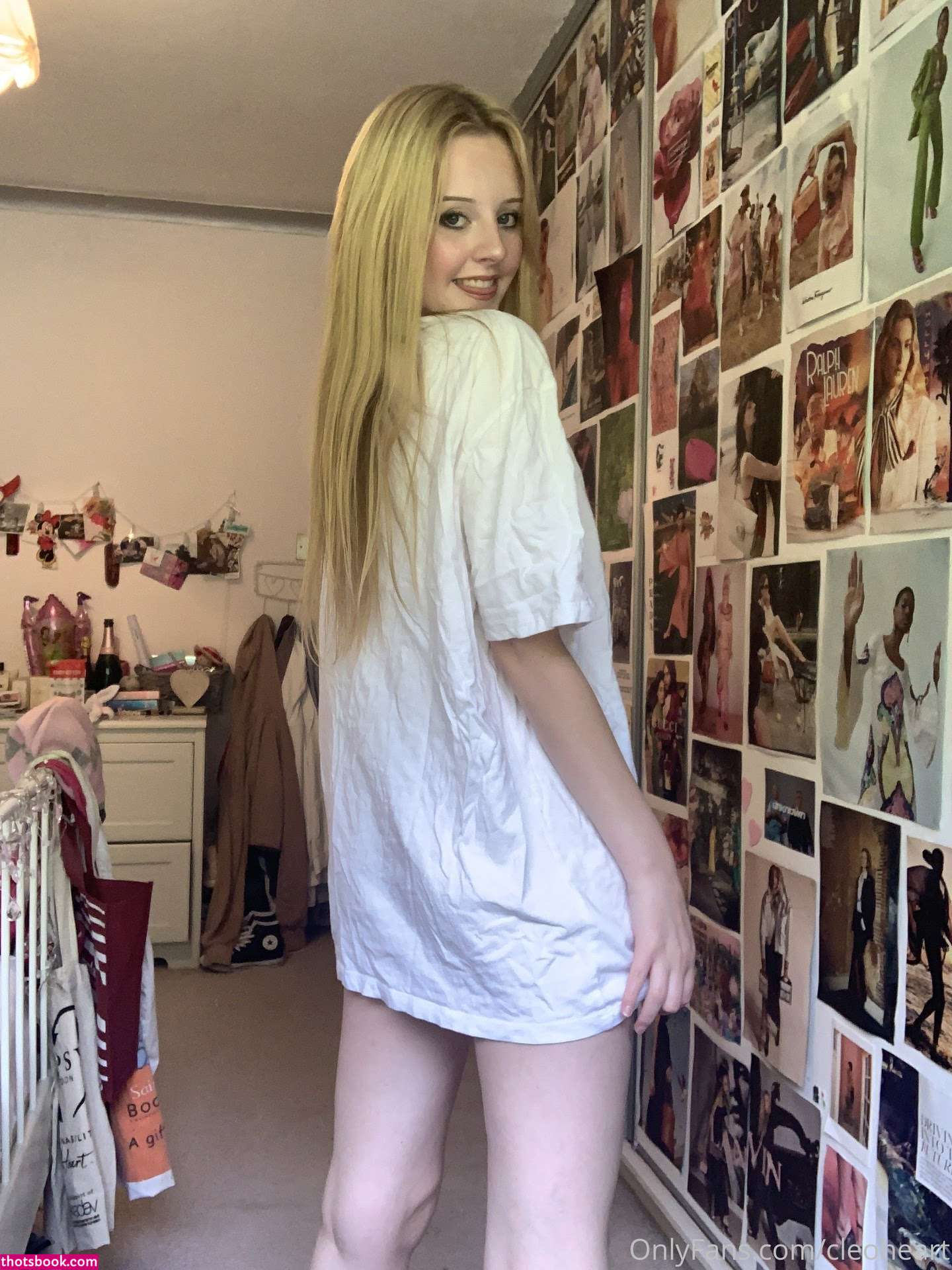 Cleossecretlife Photo #14