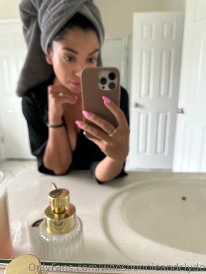 Whosbonnieandclyde Photo #120