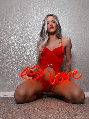 hannahpeachey21 Photo #17