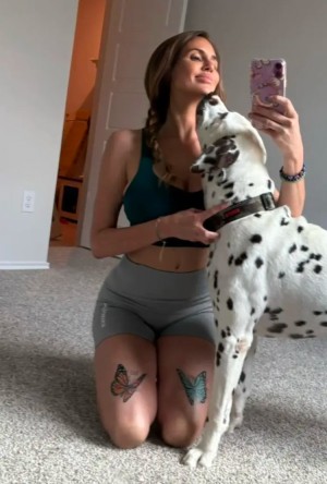 Hannah Day Photo #25