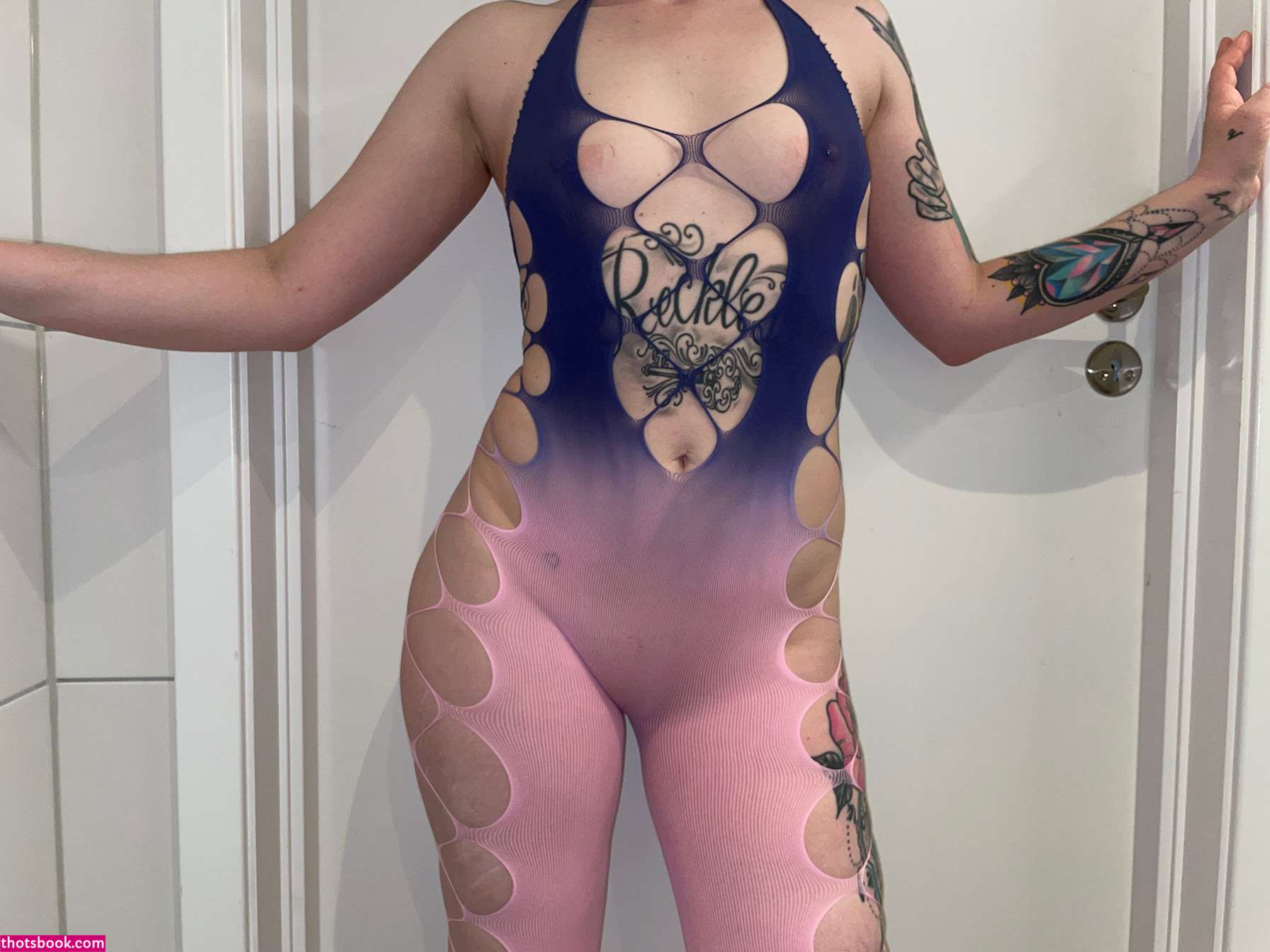 Henny Hotwife Photo #20