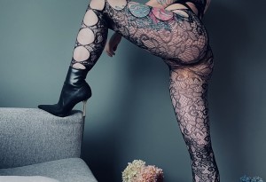 Henny Hotwife Photo #18