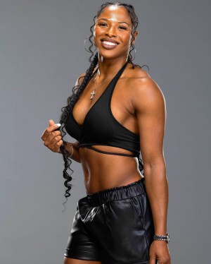 Kali Armstrong WWE Photo #7