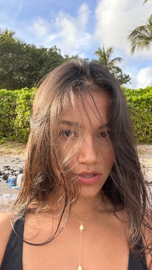 Kamryn Santos Photo #9