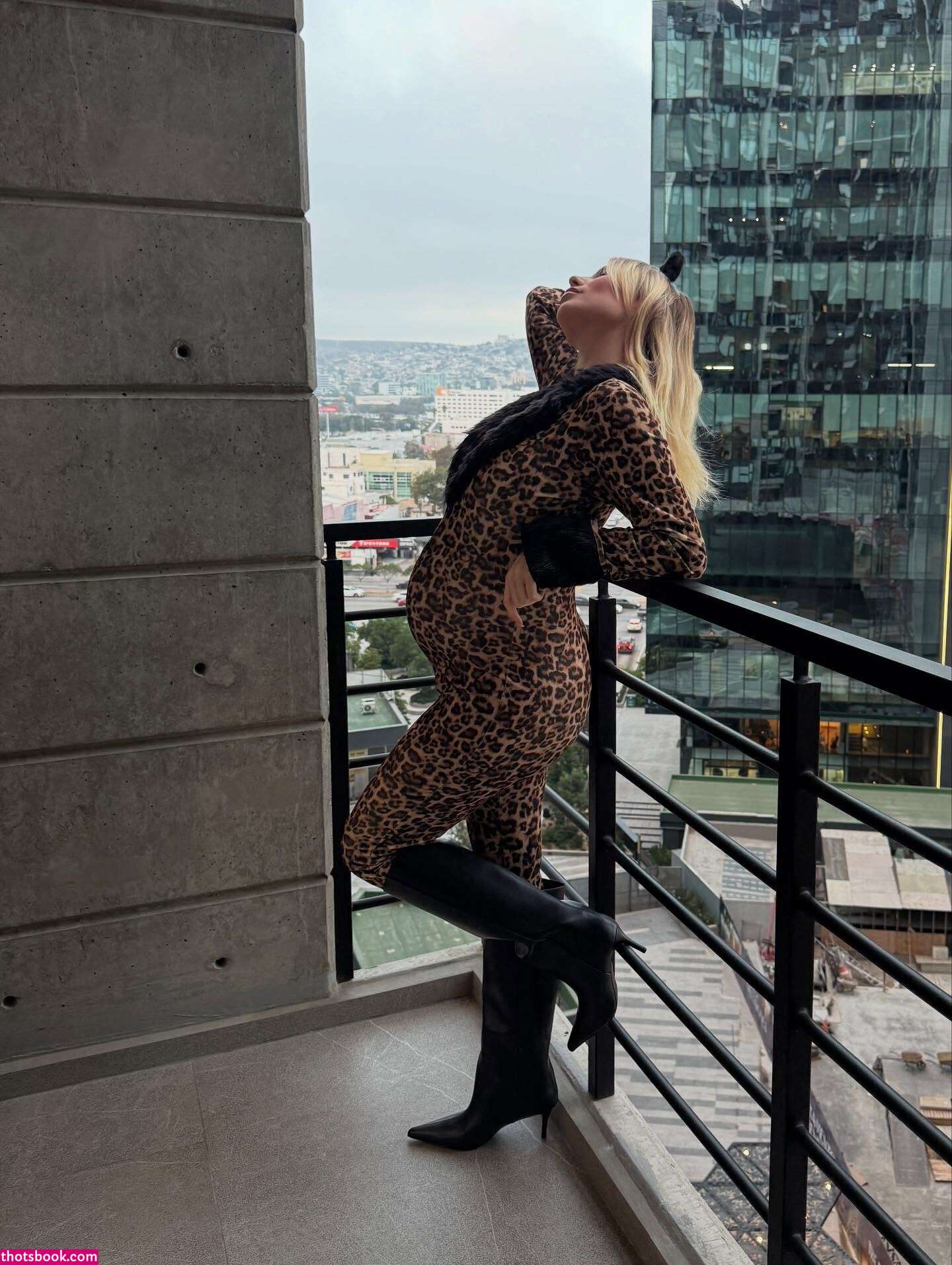 Kristen Medina Photo #20