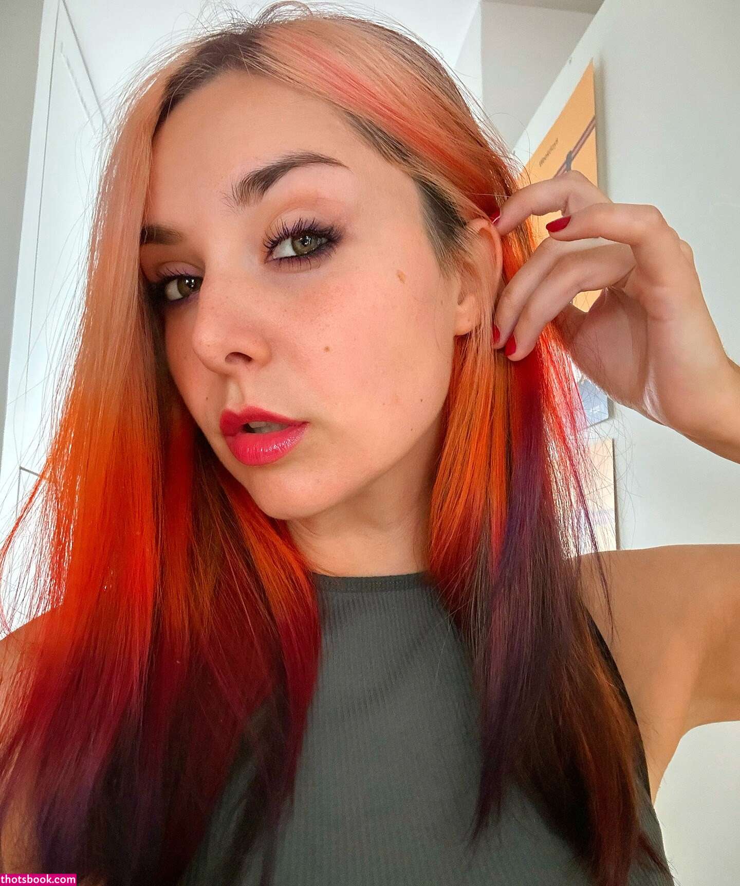 Lila Lacombe Photo #12