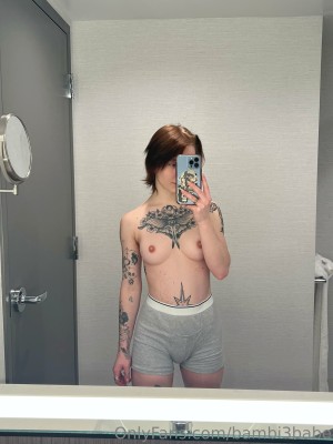 virtualsquiid Photo #34