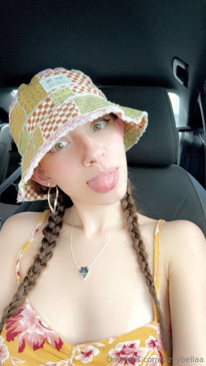 bellalovess Photo #19