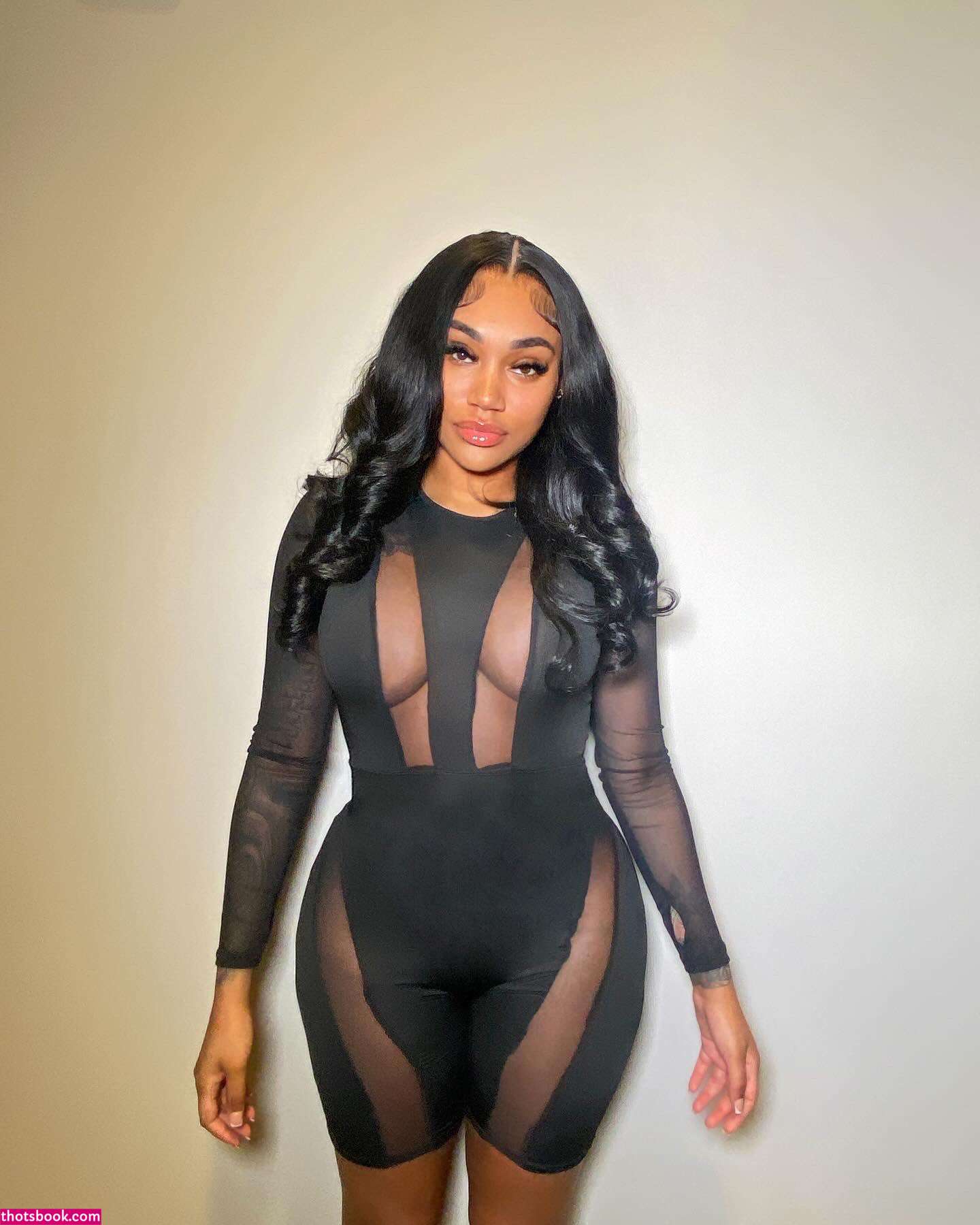 Jania Meshell Photo #8